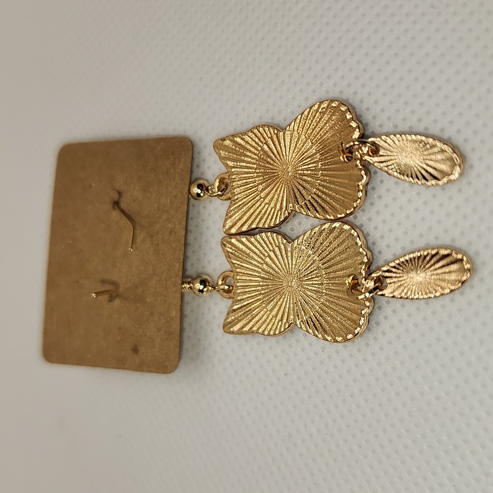 Cute Cat Earrings with Gold Accents - Picture 4 of 7